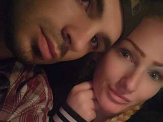 Ερωτική συνομιλία μέσω βίντεο NaughtyLilChanel