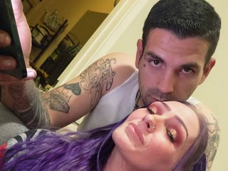 Ερωτική συνομιλία μέσω βίντεο NaughtyLilChanel