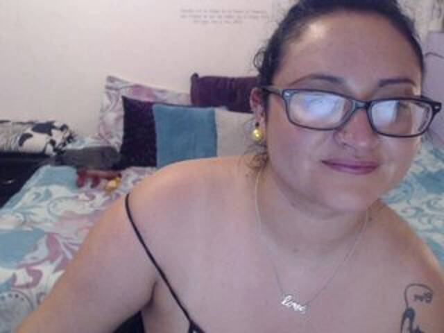 Εκπομπές οθόνης naugthy1