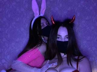 Ερωτική συνομιλία μέσω βίντεο Nick-Alice