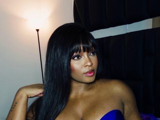 Ερωτική συνομιλία μέσω βίντεο nicoleth18