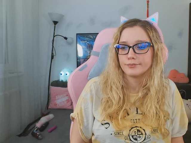 Εκπομπές οθόνης NicolMoon