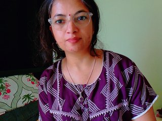 Ερωτική συνομιλία μέσω βίντεο Niharika