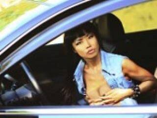 Ερωτική συνομιλία μέσω βίντεο nikaaelita