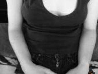 Ερωτική συνομιλία μέσω βίντεο nikalmaz