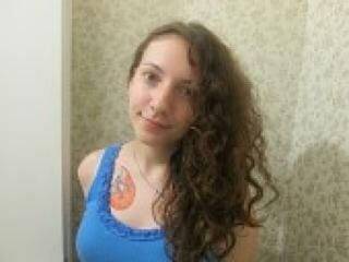 Ερωτική συνομιλία μέσω βίντεο nikalovee