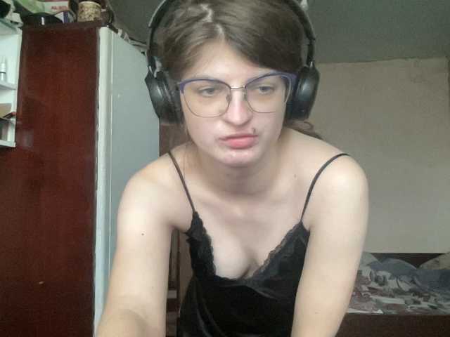 Εκπομπές οθόνης NikaXZimax