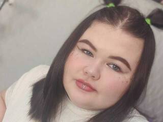 Ερωτική συνομιλία μέσω βίντεο Nikki-Zen