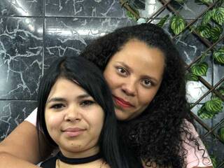 Ερωτική συνομιλία μέσω βίντεο nikolandamand