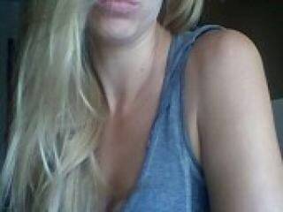 Ερωτική συνομιλία μέσω βίντεο nikta11