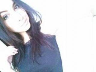 Ερωτική συνομιλία μέσω βίντεο nninaa