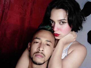 Ερωτική συνομιλία μέσω βίντεο NoraandNoah