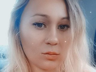 Ερωτική συνομιλία μέσω βίντεο NormaHall