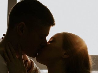 Ερωτική συνομιλία μέσω βίντεο Not-yours13
