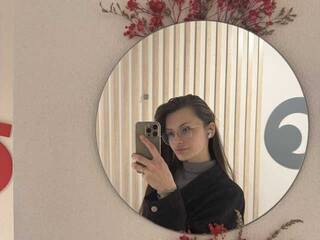 Ερωτική συνομιλία μέσω βίντεο NovaSky11