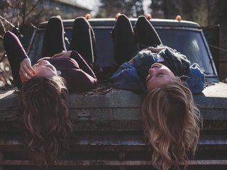 Ερωτική συνομιλία μέσω βίντεο Nuhsa-Love