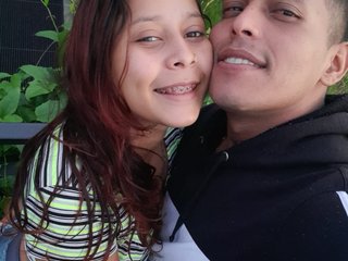 Ερωτική συνομιλία μέσω βίντεο nundyandromeo