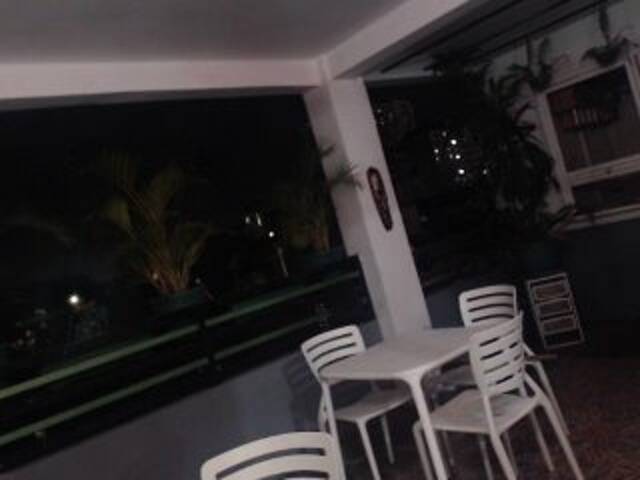 Εκπομπές οθόνης Pussycash