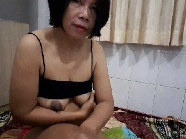 Φωτογραφίες Oishia Life is good.watch, enjoys and send tips. hehe. PM for pvt #milf #asian #mature #squirt