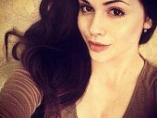 Ερωτική συνομιλία μέσω βίντεο oktyabrinaa