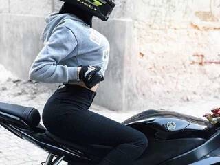 Ερωτική συνομιλία μέσω βίντεο Ol4ik