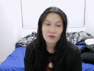 Ερωτική συνομιλία μέσω βίντεο onlyLuxas23