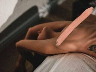 Ερωτική συνομιλία μέσω βίντεο oopsmaxi