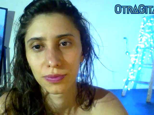 Φωτογραφίες OtraGitana #tiemeuptuesday! tip 8 to support! 500! 0 raised, 500 remaining to tie myself! #natural #real #lovense #lush #kinky #dance