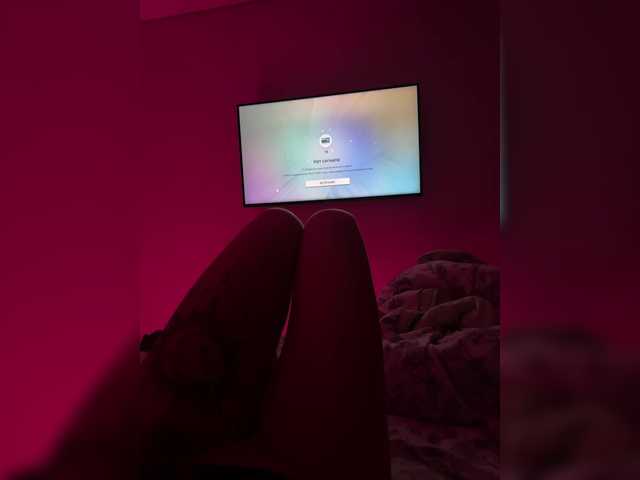 Εκπομπές οθόνης TheonlyoneBoyX