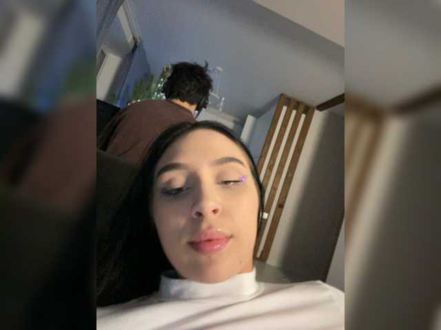 Εκπομπές οθόνης PARTYNEXTNEXT