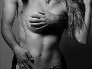 Ερωτική συνομιλία μέσω βίντεο Patti77