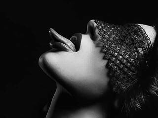 Ερωτική συνομιλία μέσω βίντεο penni20