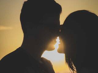 Ερωτική συνομιλία μέσω βίντεο I-Will-Always-Love-You