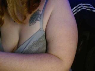 Ερωτική συνομιλία μέσω βίντεο Petitoiseaucoquine