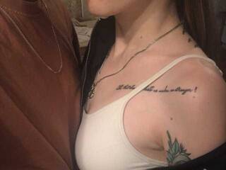 Ερωτική συνομιλία μέσω βίντεο PhoeniXsweets