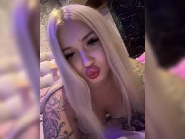 Εκπομπές οθόνης Pickmegirl69