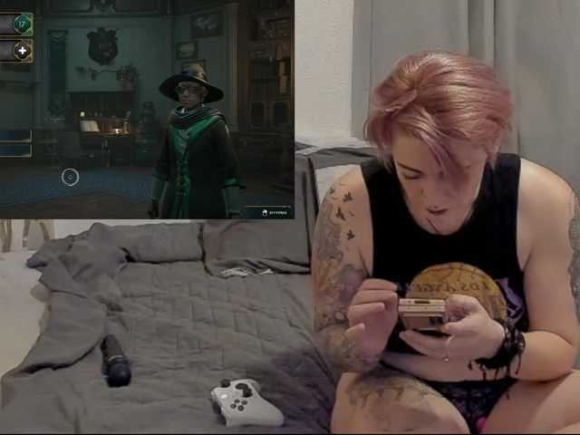 Εκπομπές οθόνης Pinkthehawk