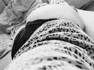 Ερωτική συνομιλία μέσω βίντεο Pirozhenkaa