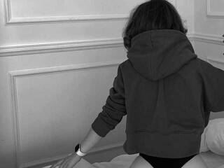 Ερωτική συνομιλία μέσω βίντεο PoltoCake