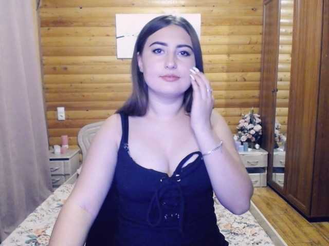 Φωτογραφίες PrAfina HOT STUDENT WANTS TO CUM. WHO IS WITH ME? HOT PRIVATE // ROULETTE 51 TKN // BREAST FLASH 101 TKN