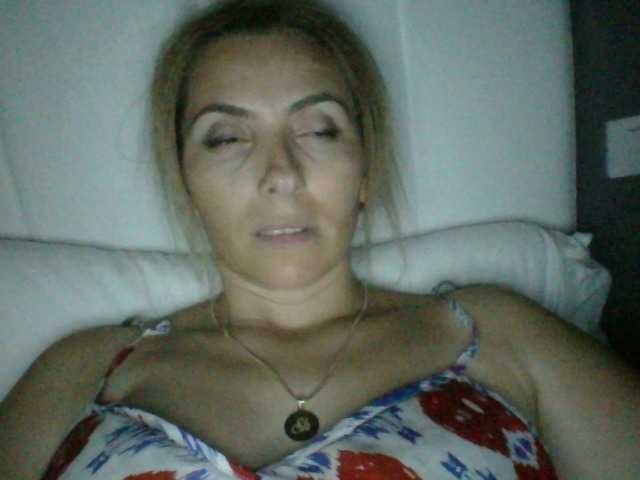 Φωτογραφίες preatysexymil hi--all naked 400tks...big belly 250tks...boobs 200tks...ass bend over 300tks...show only at pvt