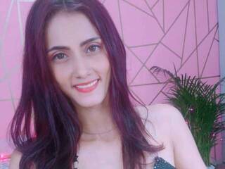 Ερωτική συνομιλία μέσω βίντεο prettychanel