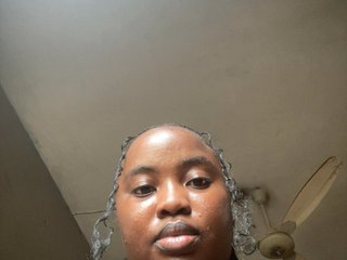 Ερωτική συνομιλία μέσω βίντεο PrettyJade