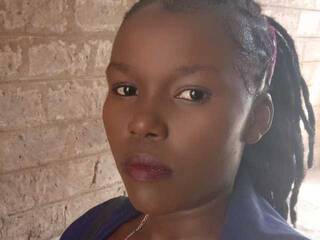 Ερωτική συνομιλία μέσω βίντεο Prettynadia