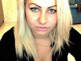 Ερωτική συνομιλία μέσω βίντεο pretycharm