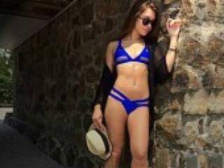 Ερωτική συνομιλία μέσω βίντεο princes11