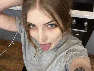 Ερωτική συνομιλία μέσω βίντεο princessaaliccc