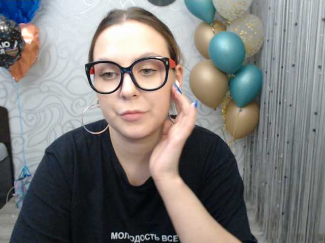 Εκπομπές οθόνης PuffyEva