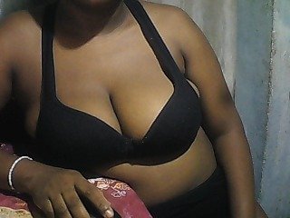 Ερωτική συνομιλία μέσω βίντεο pussyblacky