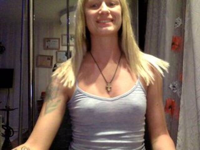 Εκπομπές οθόνης Pussywhite11